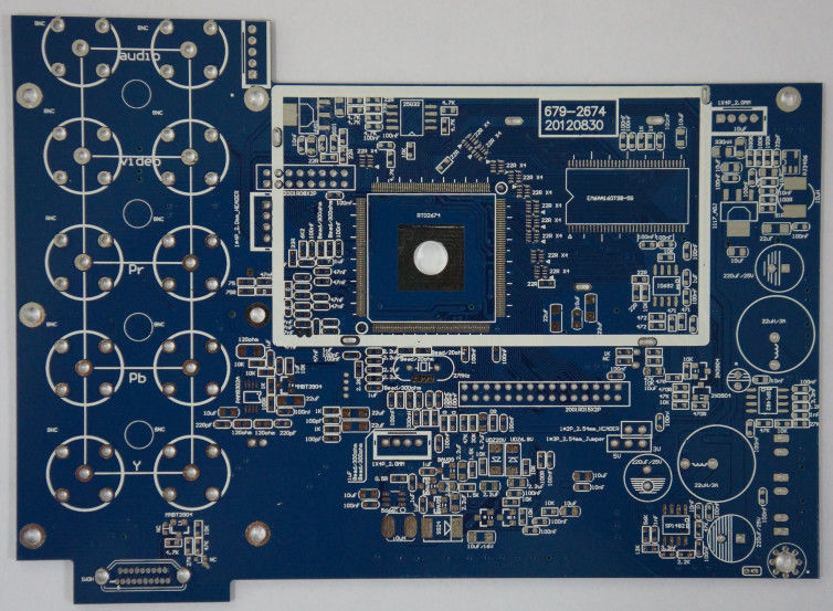 12 oro ad alta densità di Immpedance di spessore del PWB 2.6mm di strato per l'attrezzatura di controllo